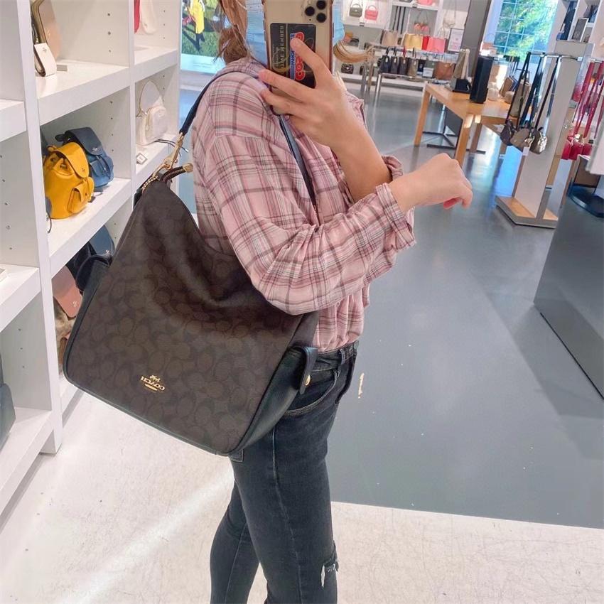 vivian美國代購✨正品 coach 女生牛皮水桶包 PENNIE單肩包 手提包 c1523 女生包包-細節圖6