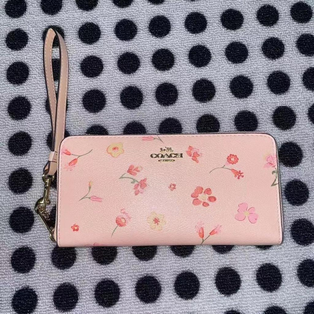 vivian美國代購✨正品 coach 女士新款拉鏈長款手腕包 女生長夾 手拿包 錢包 手機包 8695-細節圖6