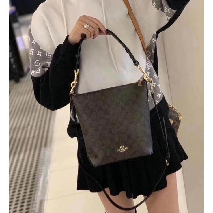 vivian美國代購✨正品 coach 女生包包 水桶包 流浪包 斜挎包 鏈條單肩包 F76669 附購證禮品袋-細節圖4