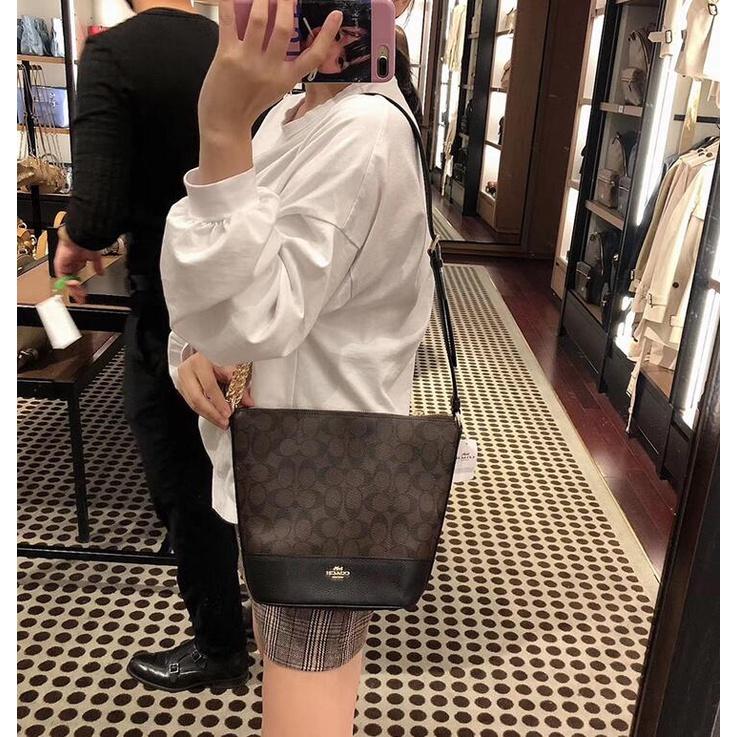 vivian美國代購✨正品 coach 女生包包 水桶包 流浪包 斜挎包 鏈條單肩包 F76669 附購證禮品袋-細節圖6