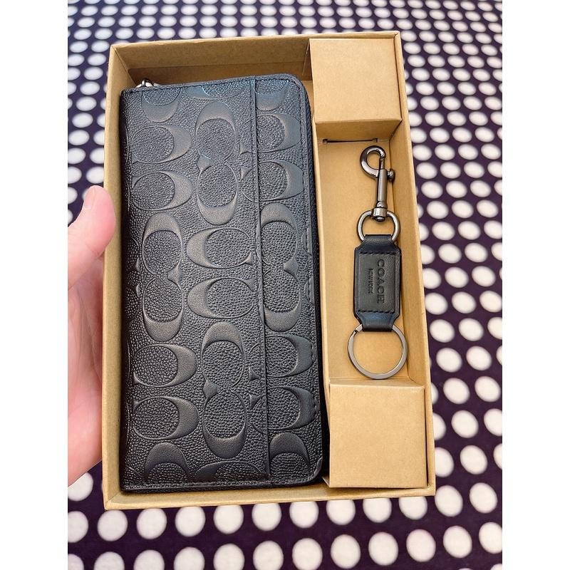 vivian美國代購✨正品 coach 男士長夾 鑰匙扣禮盒套裝 真皮長夾 長皮夾 錢包 皮夾 精美組合 男皮包-細節圖6