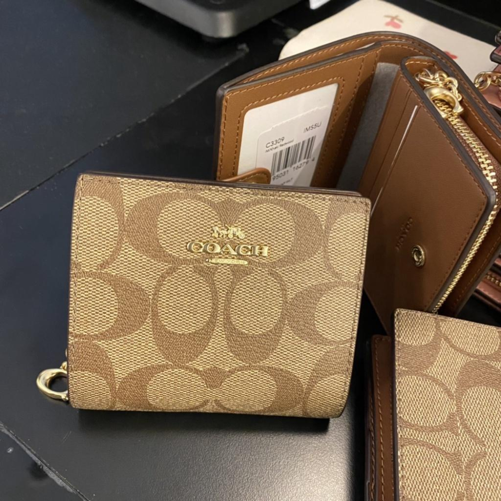 vivian美國代購✨正品 coach 女短夾 防刮對開扣式女士錢夾 女生錢包 短款皮夾 F73867 女用皮包-細節圖3