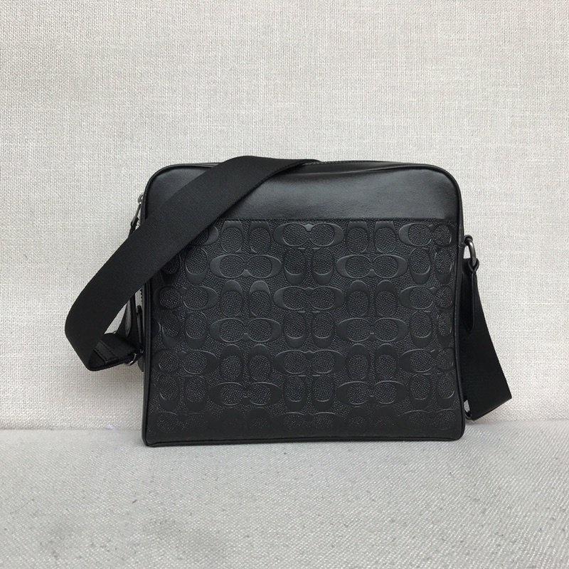 vivian美國代購✨正品 coach 新款男士PVC拼皮側背包 F28456 男包 單肩包 斜挎男包 公事包-細節圖4