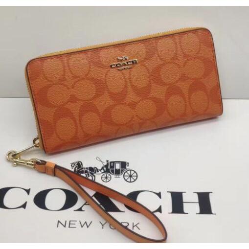 vivian美國代購✨正品 coach 女生錢包 新款拉鏈長夾 手提 手腕包 C4452 女生長夾 女用錢包-細節圖5