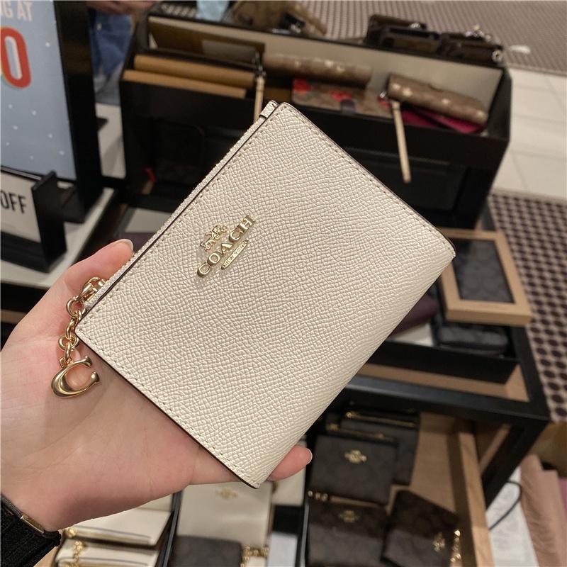 vivian美國代購✨正品 coach 女士短夾 女生包包 女用皮夾 拉鏈零錢袋 女生錢包 短夾 扣式對折女錢夾-細節圖5
