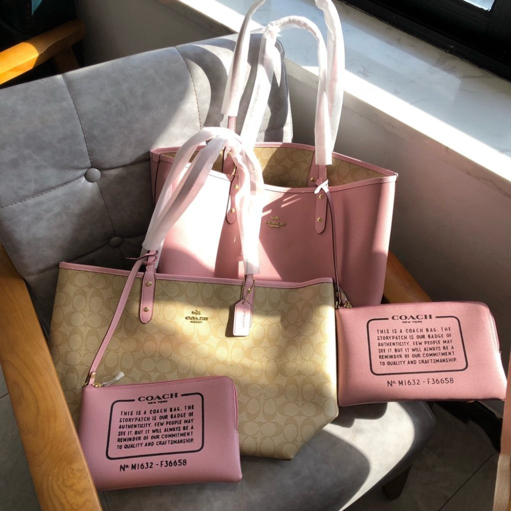 vivian美國代購✨正品 coach 馬車logo雙面用pvc皮革托特包 手提包 肩背包 女生包包 斜挎包 購物袋-細節圖5
