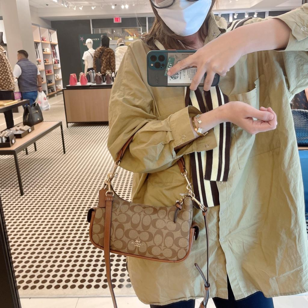 vivian美國代購✨正品 coach 女士腋下包 麻將包 Pennie新款女生包包 側背包 c7223-細節圖5