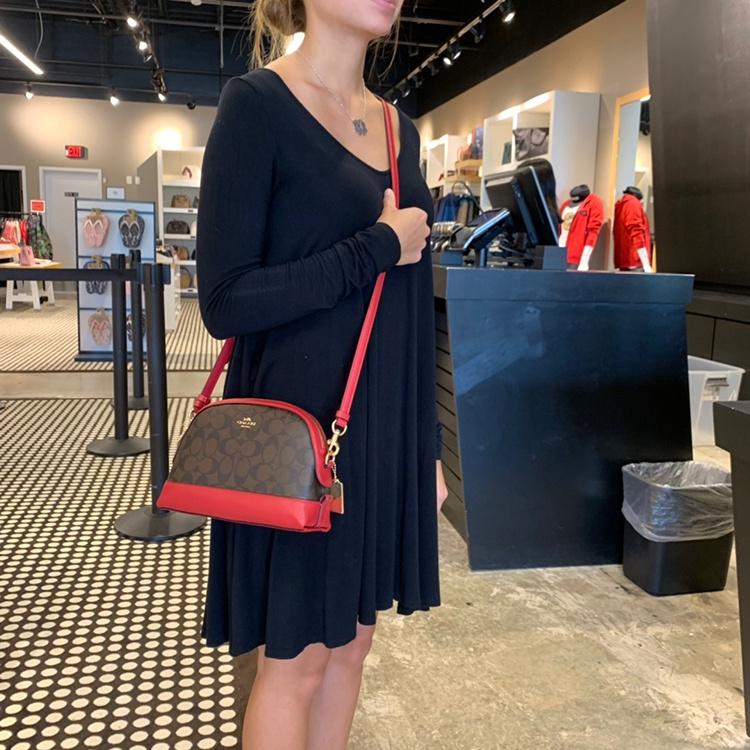 vivian美國代購✨正品 coach 女士側背包 小圓包 小貝殼包 單肩斜挎包 F76674 附購證禮品袋 女生包包-細節圖4