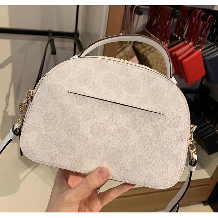 vivian美國代購✨正品 coach 女士側背包 小圓包 小貝殼包 單肩斜挎包 F76674 附購證禮品袋 女生包包-細節圖9