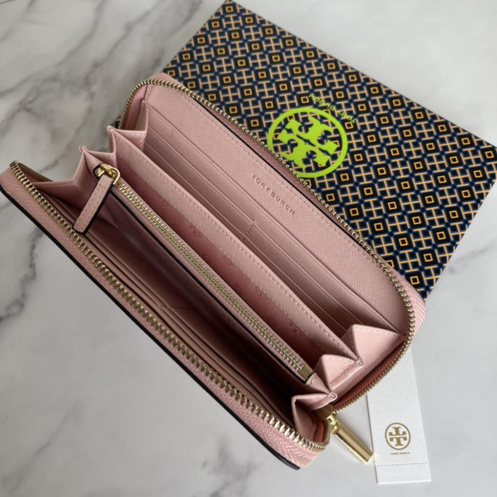 vivian美國代購✨正品 Tory Burch  女生長夾 TB 防刮十字紋錢包 錢包 長皮夾 長錢包 皮夾 手拿包-細節圖6
