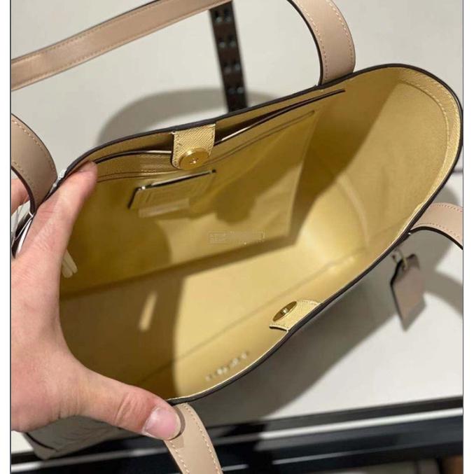 vivian美國代購✨正品 coach 女士馬車托特包 手提包 女生單肩包 c4060 女包 女生包包-細節圖7