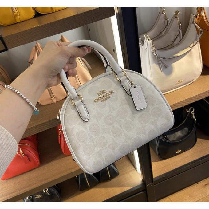 vivian美國代購✨正品 coach 女士新款饅頭包 手提小包 女生側背包 半月包 CA202 女生包包-細節圖6