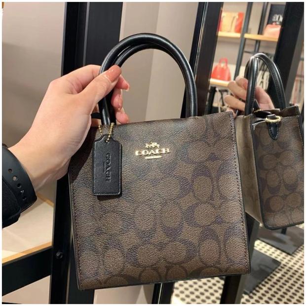 vivian美國代購✨正品 coach  新款 CALLY 女生磁釦手提包 側背包 mini斜挎包 C5693 女生包包-細節圖7
