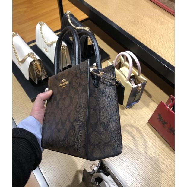 vivian美國代購✨正品 coach  新款 CALLY 女生磁釦手提包 側背包 mini斜挎包 C5693 女生包包-細節圖8