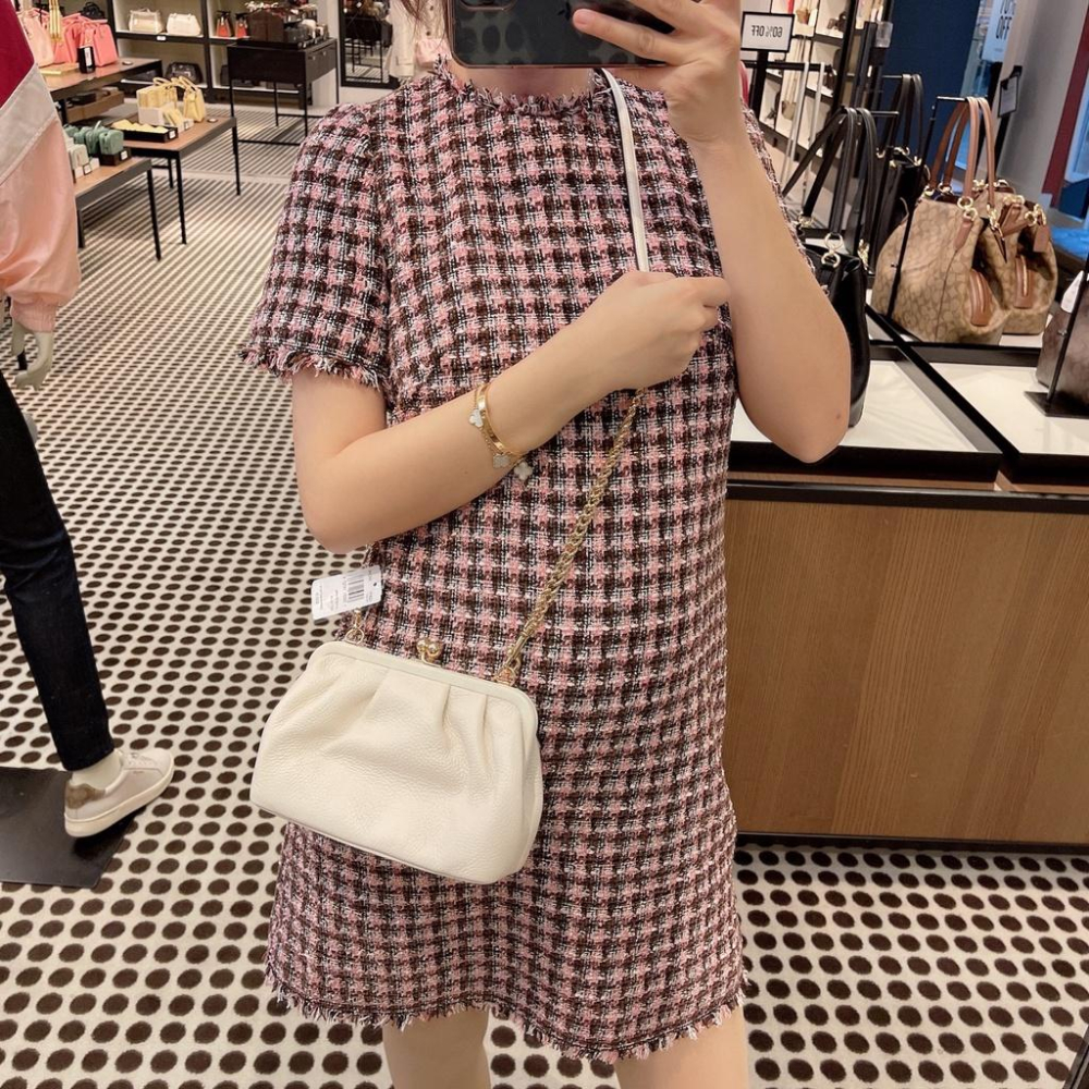 vivian美國代購✨正品 coach 女士吻鎖扣女生包包 kisslock 側背包 單肩包 c2875 女生斜背包-細節圖6