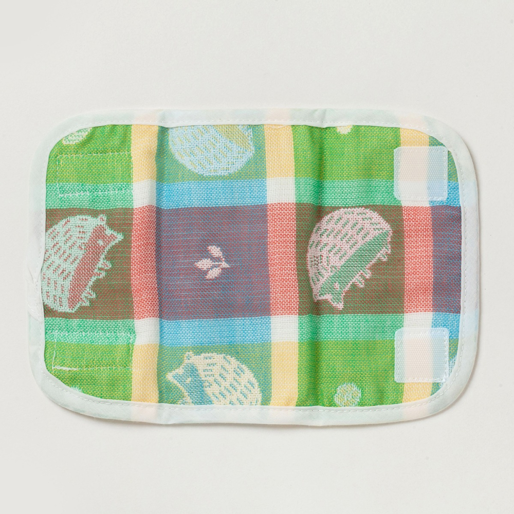 【NEW STAR台灣製】四層紗揹帶磨牙口水巾-2條入(可雙面用)(繽紛森林小刺蝟)-細節圖3