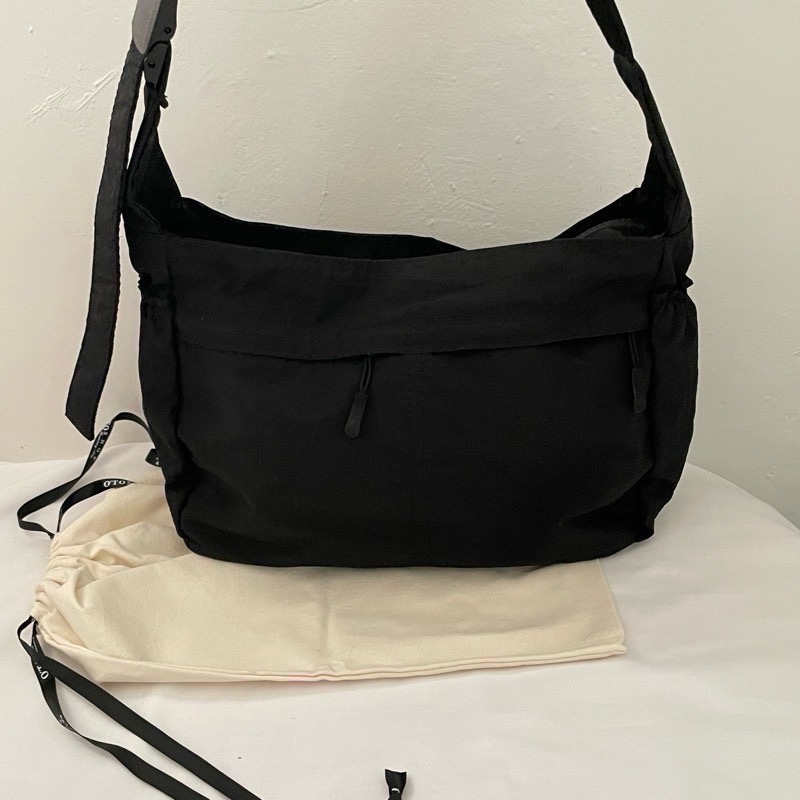 ▹免費送禮包裝◃o’to shop 學生大容量側背包 男女款 情侶包 學生包包 斜背包 尼龍包-規格圖8