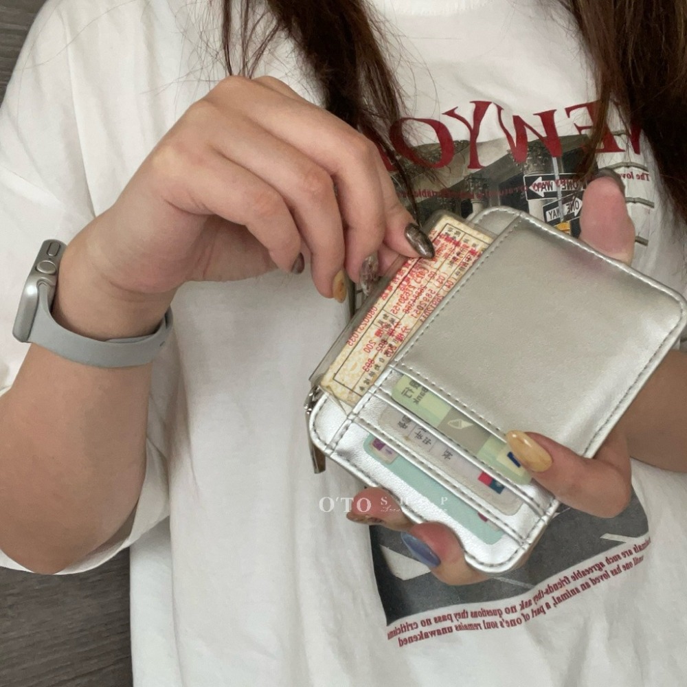▹免費送禮包裝◃o’to shop 縫線香香卡包 超輕薄 卡夾 拉鍊卡包 女生卡包 通勤族卡包 皮夾 錢包-細節圖3
