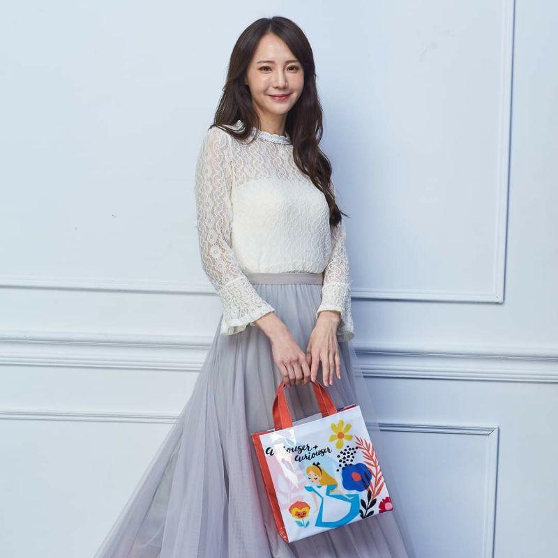 7-11集點「愛麗絲夢遊仙境」時尚托特手提袋 現貨 外袋會拆封以確認款式-細節圖6