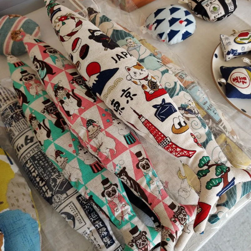 ＊口艸田本舖＊貓薄荷紓壓氣味玩具,36cm超長踢踢魚,好踢好香好好玩~-細節圖3