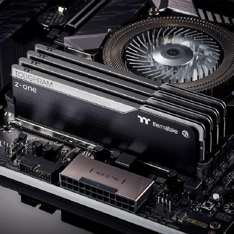 米特3C數位–曜越 鋼影 TOUGHRAM Z-ONE記憶體 DDR4 3200MHz/3600MHz 8GBx1/黑色-細節圖5