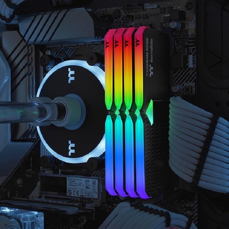 米特3C–曜越 鋼影 TOUGHRAM XG RGB 記憶體 DDR4 3600MHz/4000MHz(32GBx2)黑-細節圖3