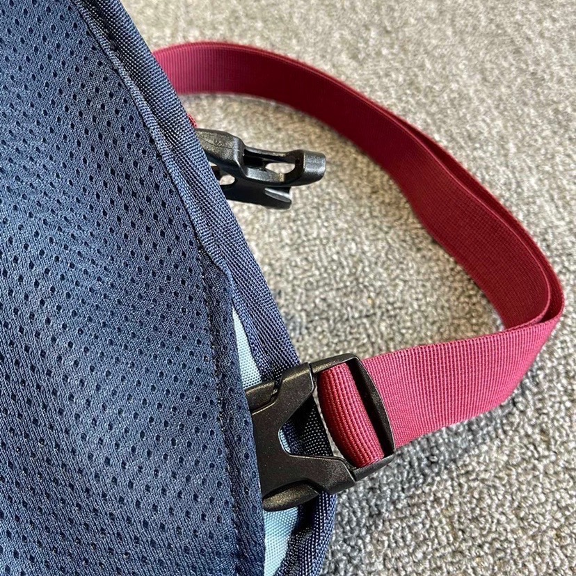 現貨 THE NORTH FACE BREEZE CROSS BAG 北面北臉 束口 戶外 斜背包-細節圖6