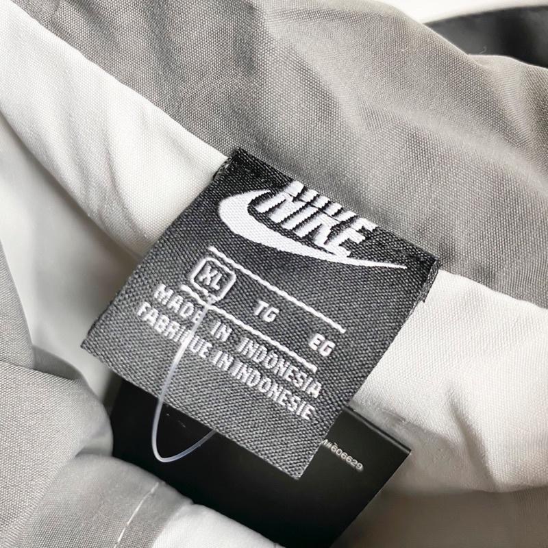現貨M.L NIKE 小LOGO 印花 拼色 拼接 撞色 風衣 夾克 外套-細節圖5