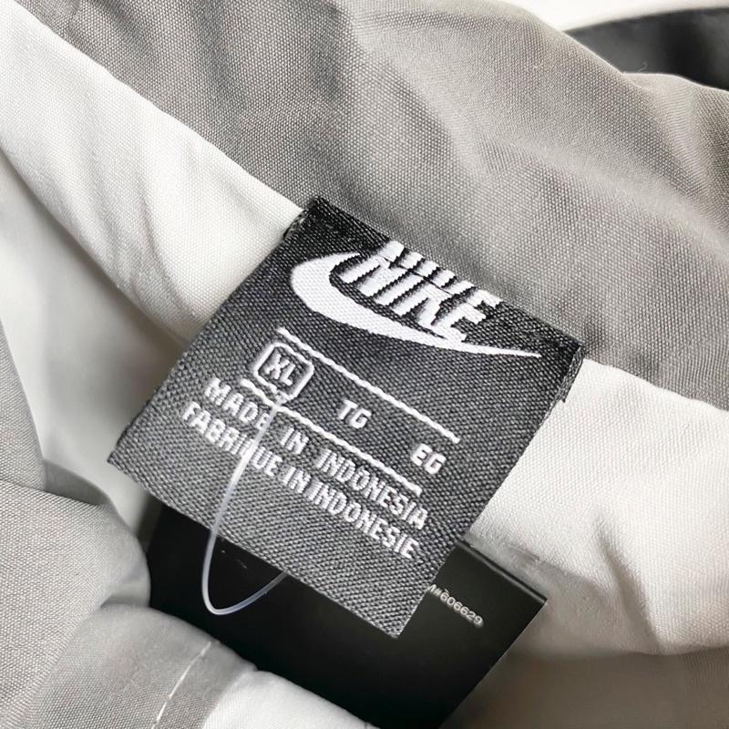 現貨M.L NIKE 小LOGO 印花 拼色 拼接 撞色 風衣 夾克 外套-細節圖5