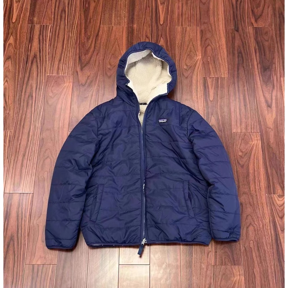 現貨藏藍S Patagonia 巴塔哥尼亞 毛絨 雙面穿 兩面穿 連帽 風衣外套-細節圖5
