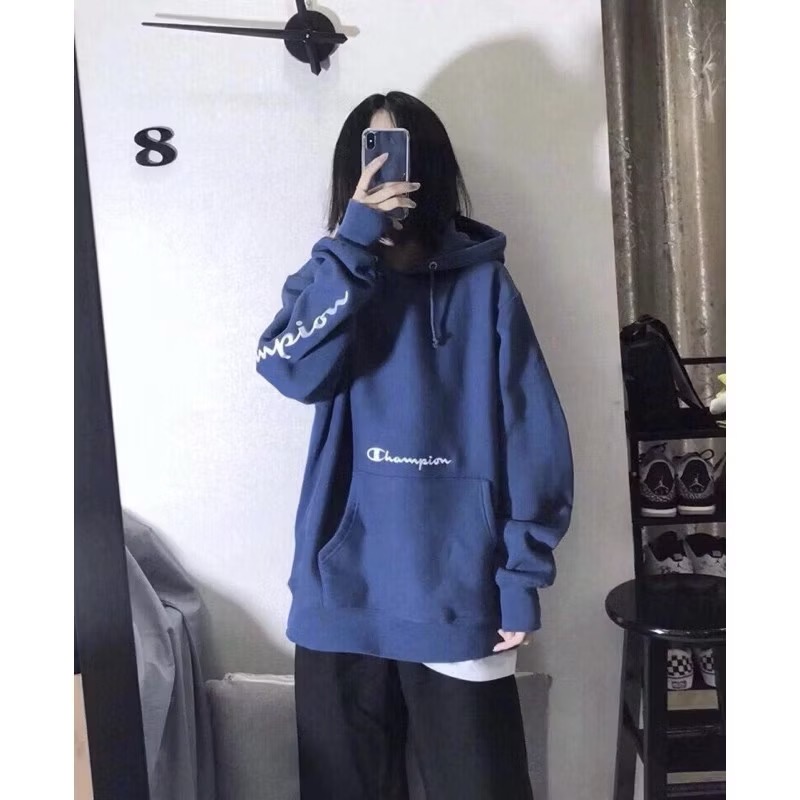 出清特價 現貨M Champion 兩色 手臂 logo 刺繡 長袖 連帽 帽T-細節圖2