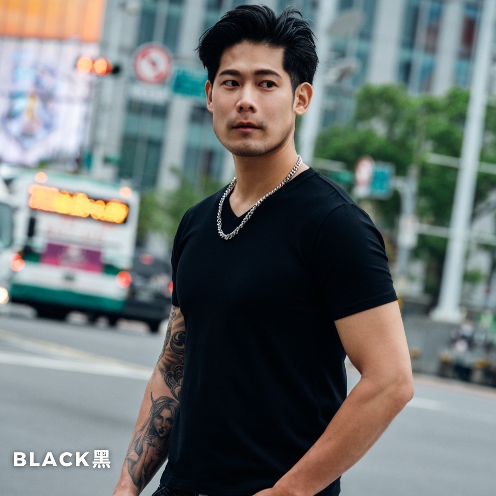 ◖現貨快速出貨◗ TAICHI素T專賣 | V領庫瑪 | 鈦金棉V領顯瘦 修飾臉型健身肌肉 素色男生 短袖T恤-細節圖5