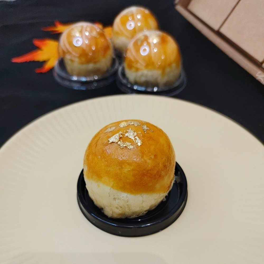 禮盒-金箔肉鬆蛋黃酥/肉鬆蛋黃酥/堅果肉鬆餅 名產 中秋禮盒 伴手禮 年節禮盒-細節圖2