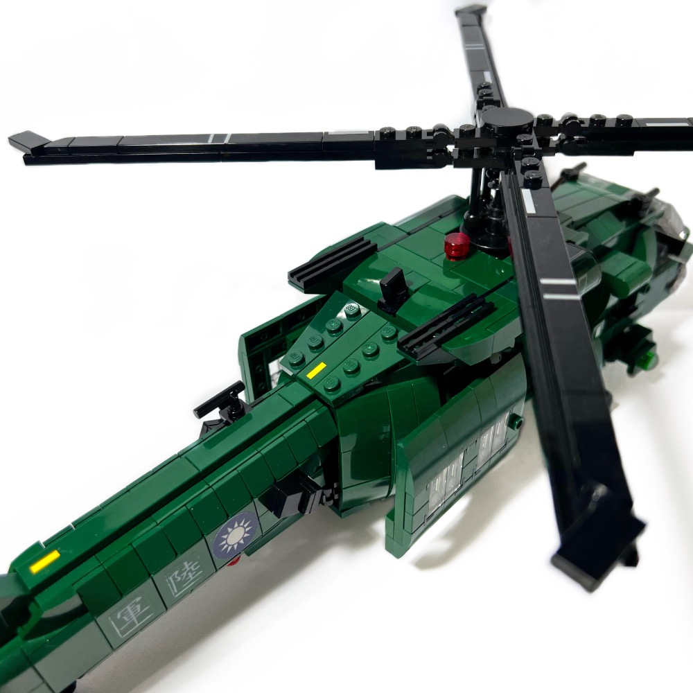 ❮LEGO❯ 國軍UH-60M黑鷹直升機(正版/樂高設計/客製/玩具/積木/模型)-細節圖9