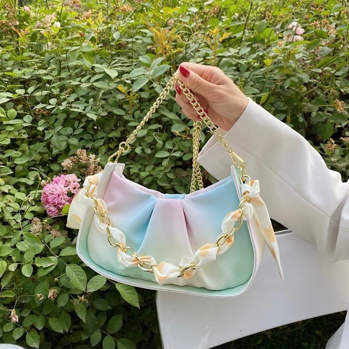 【RuRu】小眾設計 雲朵腋下包有附絲帶 彩色 黑色 黃色 米色 PU材質 寬23 高16 厚7 (cm)-細節圖2