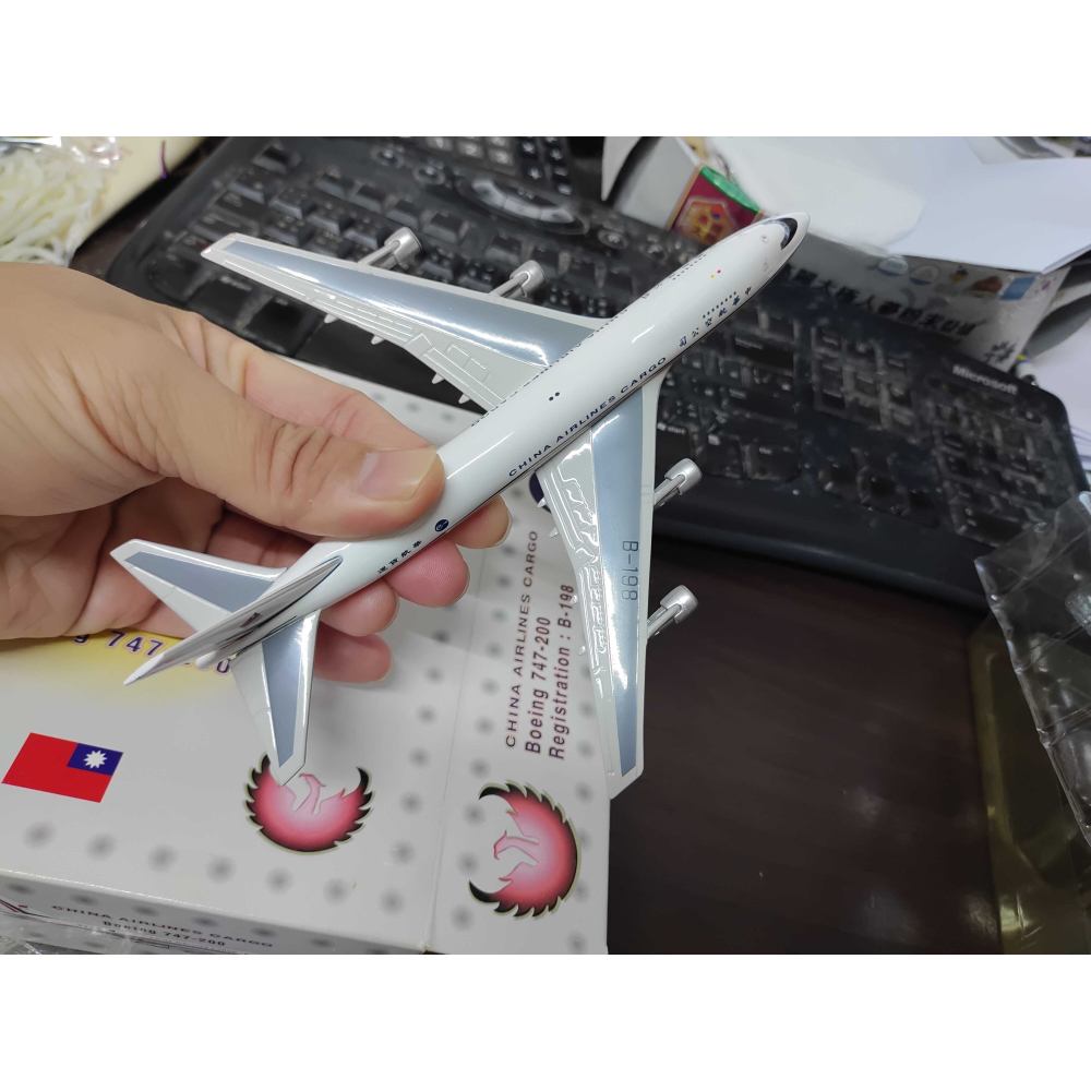 1:400 中華航空 China Airlines 747-200F B-198 Phoenix製作-細節圖5