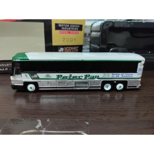 1:87 MCI D4000 Peterpan 美國 巴士模型 Iconic製作