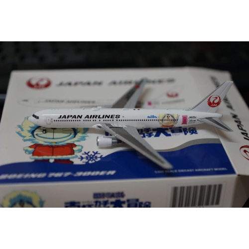 1:400 JAL 日本航空 767-346ER 多拉A夢彩繪機 JA622J JC製作