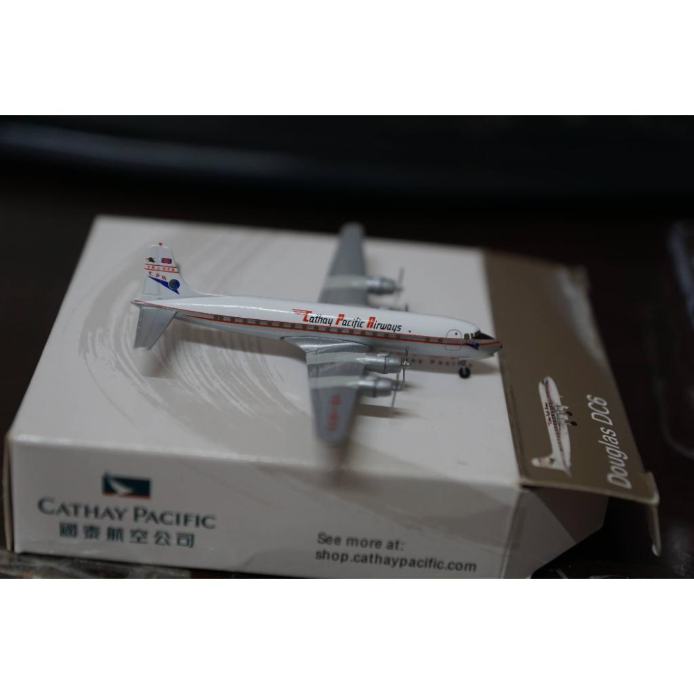 1:400 Cathay Pacific 國泰航空 Douglas DC-6 VR-HFG Herpa 製作-細節圖2