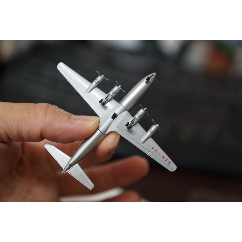 1:400 Cathay Pacific 國泰航空 Douglas DC-6 VR-HFG Herpa 製作-細節圖4