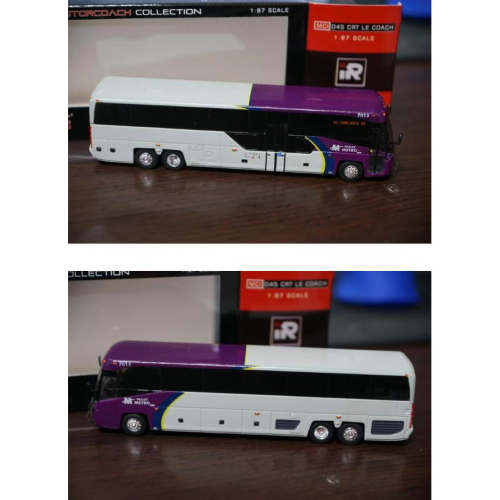 1:87 MCI D45 巴士模型 ICONIC製作 紫色