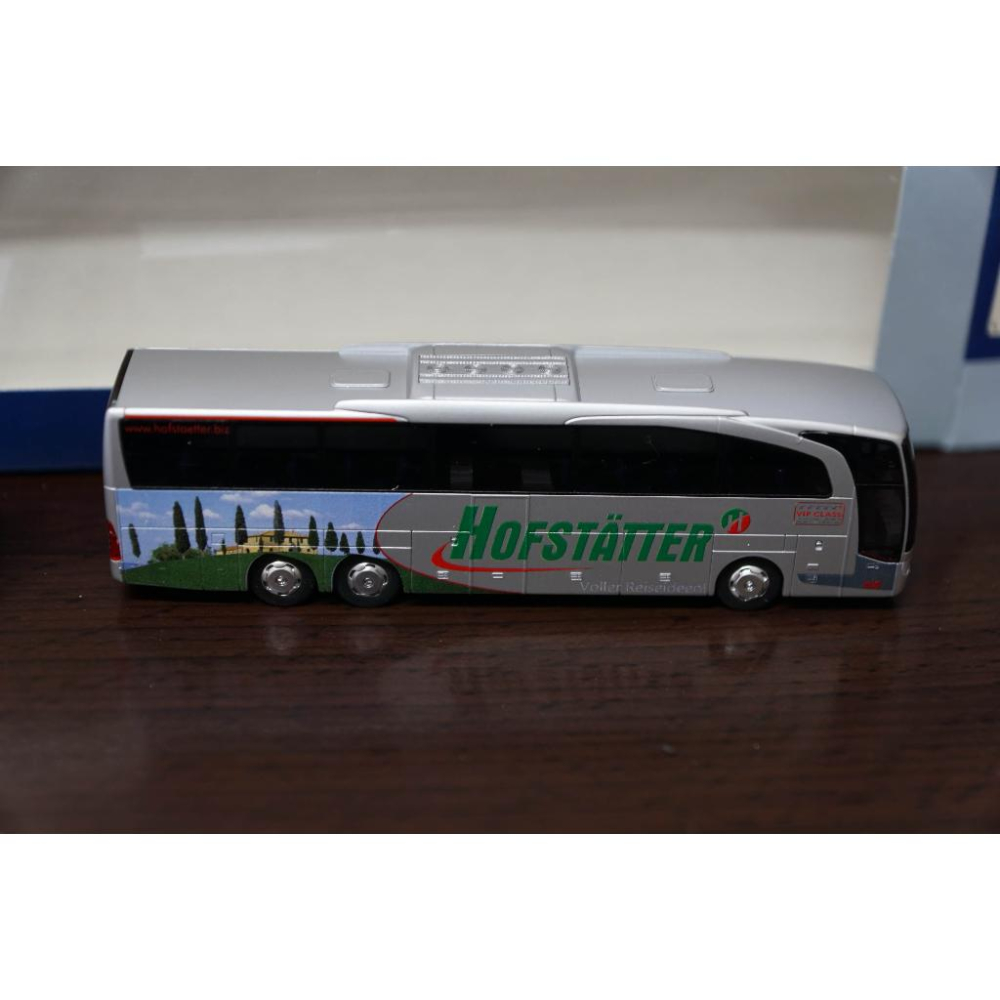 1:87 Mercedez Benz travego 加掛行李箱 巴士模型 Rietze製作-細節圖4