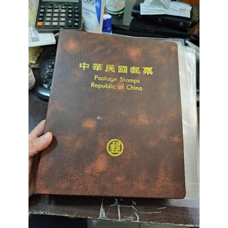 活頁 資料夾 共9本 原本為集郵冊 封面有中華郵政相關字樣 原透明夾頁還在-細節圖5