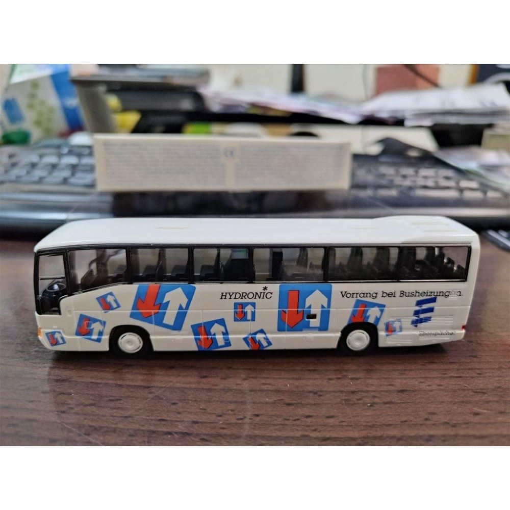 1:87 Mercedes Benz O404 巴士模型 Rietze製作-細節圖5