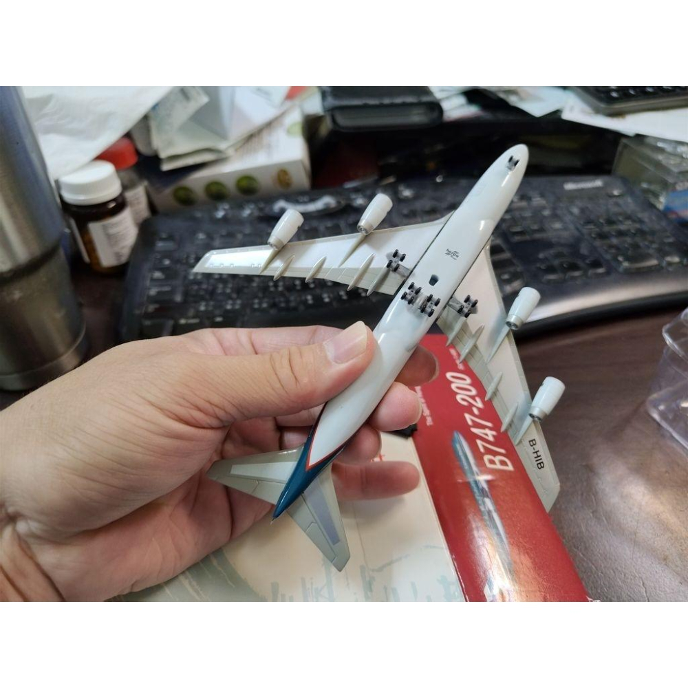 1:400 國泰航空 Cathay 747-200 B-HIB 亞洲精神號 國泰航空官方出版-細節圖4