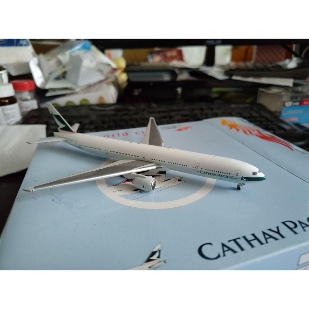 1:400 國泰航空 Cathay 777-300  B- HNG  AVIATION 400製作-細節圖2