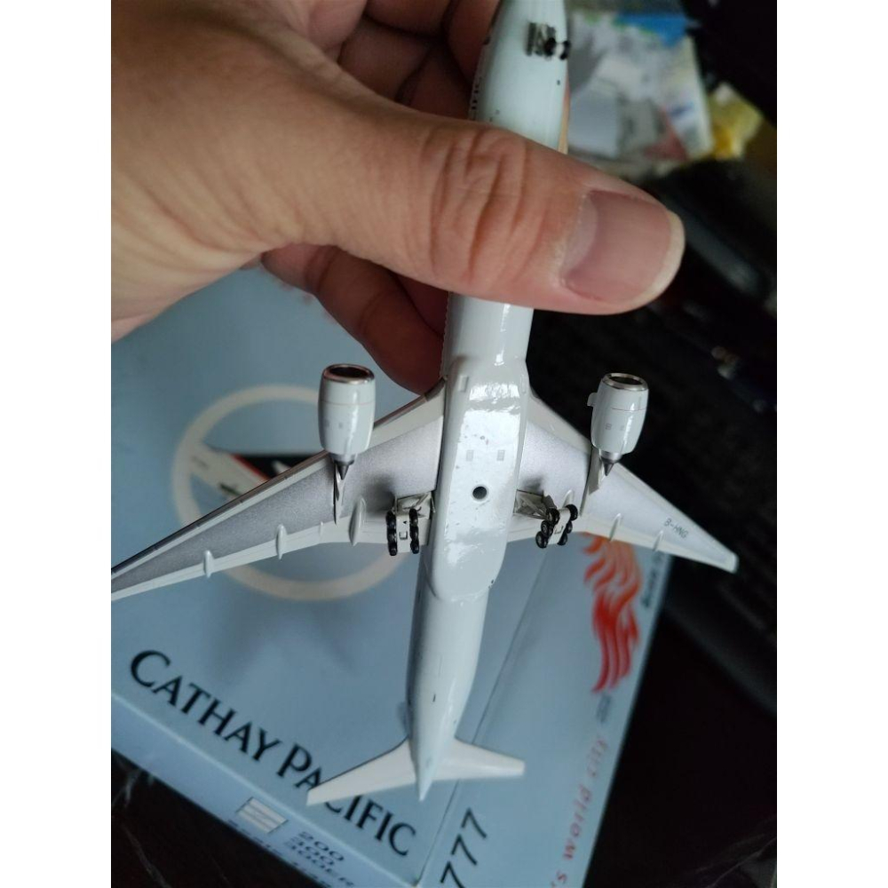 1:400 國泰航空 Cathay 777-300  B- HNG  AVIATION 400製作-細節圖5