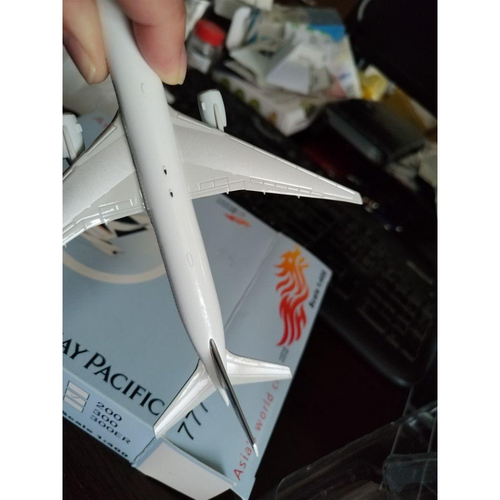 1:400 國泰航空 Cathay 777-300  B- HNG  AVIATION 400製作-細節圖8