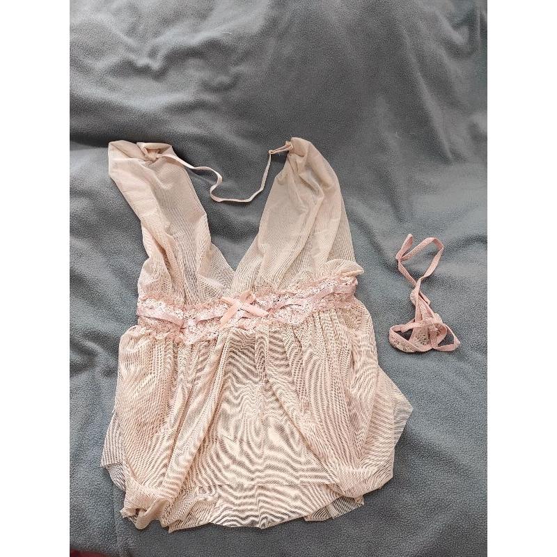 瑪麗蓮夢露式 露背V式 性感睡衣 含丁字褲 FREE SIZE 最大可到110公斤-細節圖4