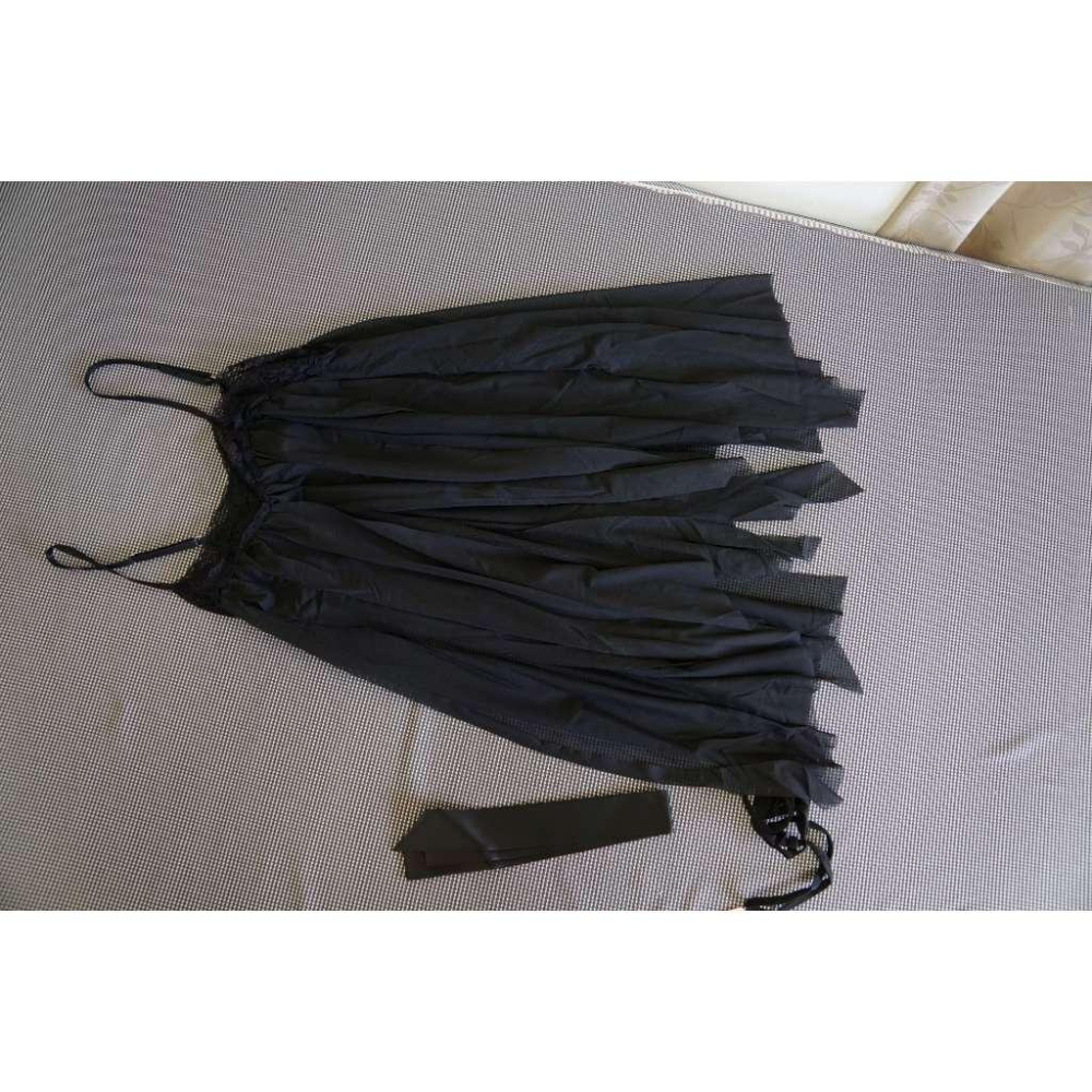 性感綁帶蕾絲誘惑開叉性感睡衣 黑色  FREE SIZE-細節圖4